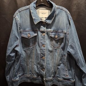Nine West Medium Blue Denim Trucker Jacket